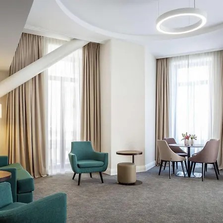 Hotel Hilton Garden Old Town