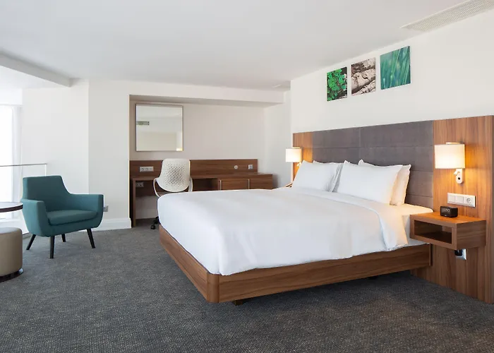 Hilton Garden Old Town 4* Bukareszt