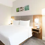 Hilton Garden Old Town Otel