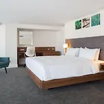 Hilton Garden Old Town 4* Bükreş