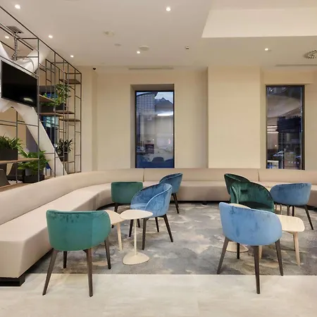 ホテル Hilton Garden Old Town