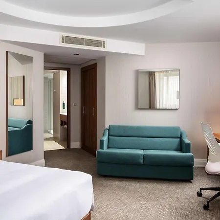 Ξενοδοχείο Hilton Garden Old Town Βουκουρέστι