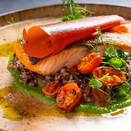 ホテル Hilton Garden Old Town