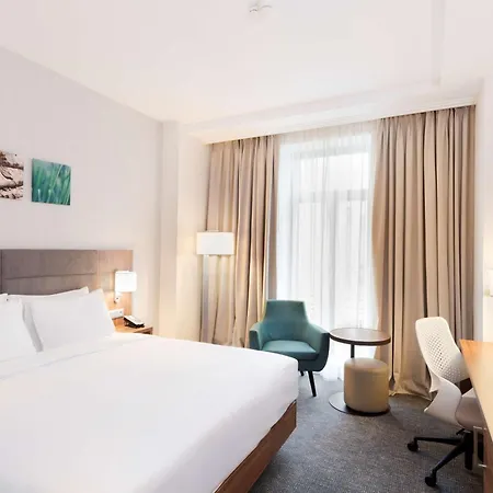 호텔 Hilton Garden Old Town 부쿠레슈티