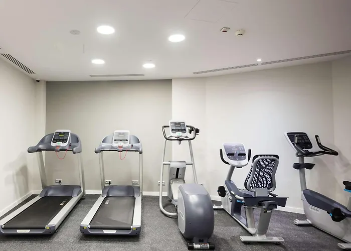 Hilton Garden Old Town 4* בוקרשט