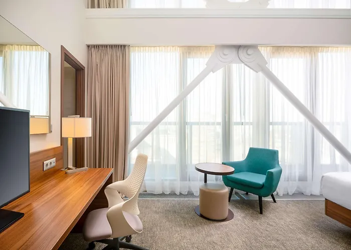 Hilton Garden Old Town