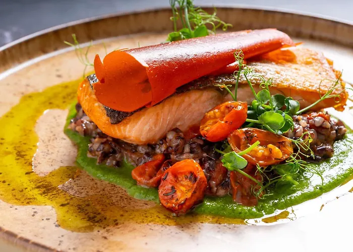 מלון Hilton Garden Old Town