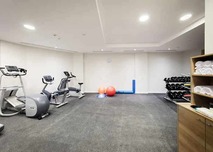 Hilton Garden Old Town 4*