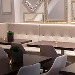 Hilton Garden Old Town 4*