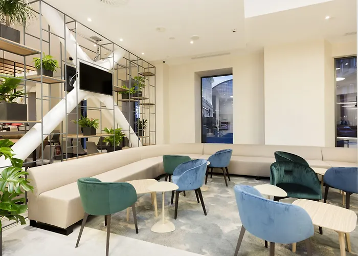 Hilton Garden Old Town Ξενοδοχείο 4*