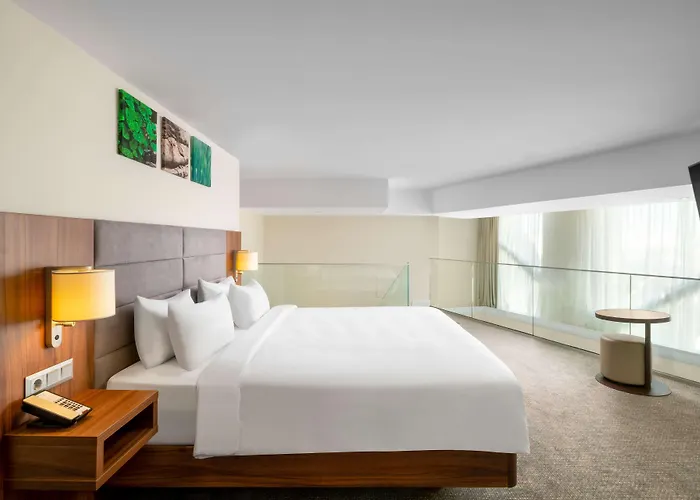 Ξενοδοχείο Hilton Garden Old Town Βουκουρέστι